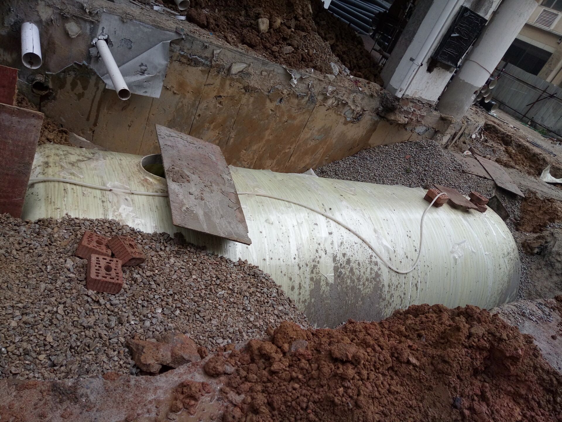 玻璃鋼化糞池...